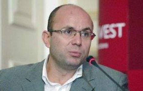 Gusa paraseste scena politica