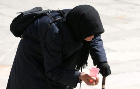 Romii se razboiesc pe cersetorie in Finlanda