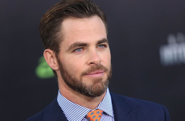 9 lucruri pe care nu le stiai despre actorul Chris Pine. De ce ii este frica si ce fetis are