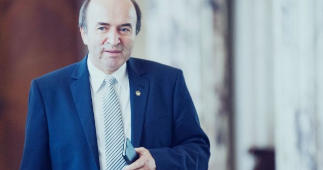 Tudorel Toader: Sase procurori si-au depus candidatura pentru a ocupa functia de procuror-sef al DNA