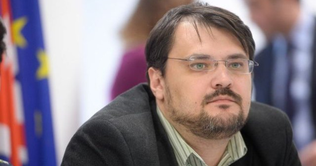 Ghinea ii raspunde Vioricai Dancila: A venit cu mintea odihnita sa acuze opozitia ca instiga la ura si dezbinare