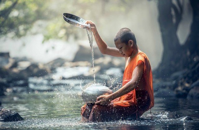 Un calugar budist a ucis in bataie un novice in varsta de 9 ani