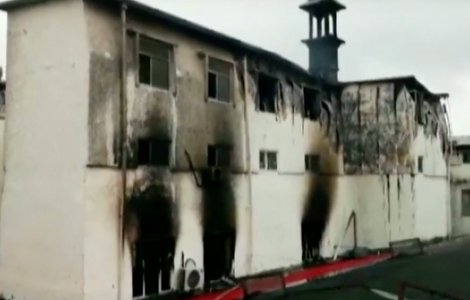Cel putin 18 persoane au murit in incendiul unui hotel din China / VIDEO
