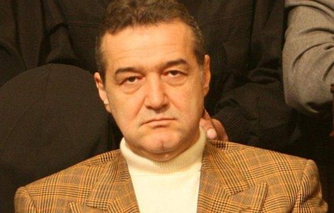 Martor in dosarul Valiza: Becali i-a oferit bani lui Goga