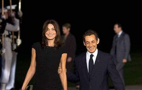 Cum o cheama pe fetita lui Sarkozy?