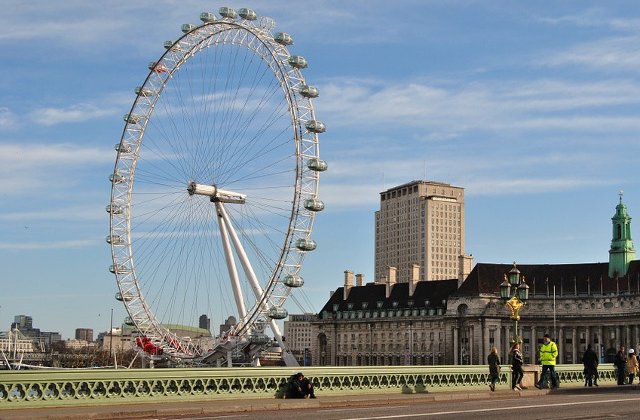 Ambasadorul britanic: Peste tot in lume viata politica e turbulenta