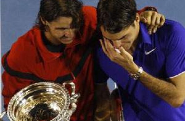 Federer a inceput sa planga la premiere, Nadal si-a cerut scuze ca l-a invins