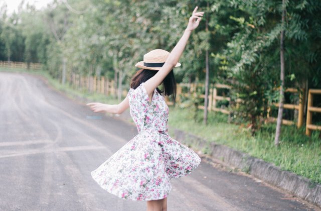 7 trucuri care te vor ajuta sa depasesti situatiile jenante