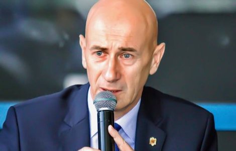 Ministrul Cercetarii si Inovarii, Nicolae Burnete, a demisionat