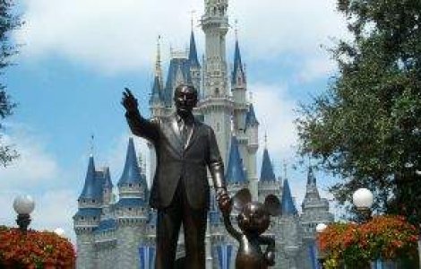 Trenuletele de la Disneyland sunt alimentate cu ulei de gatit reciclat