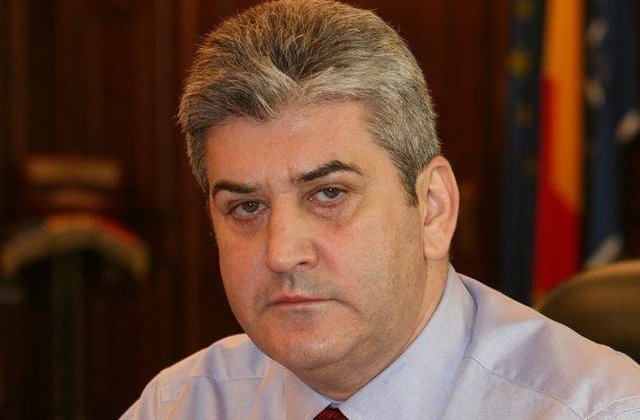 Oprea: ICCJ a stabilit ca nu exista legatura intre exercitarea atributiilor de ministru de Interne si moartea politistului Gigina