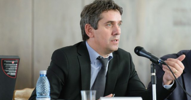 PNL cere demisia lui Darius Valcov, dupa ce acesta a publicat pe Facebook fisa medicala a unui protestatar