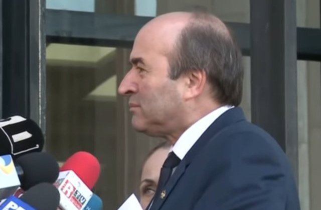 Tudorel Toader: Nu demisionez de la Ministerul Justitiei