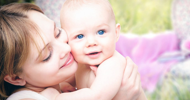 Record: In Franta, 60% dintre copii s-au nascut anul trecut in afara casatoriei