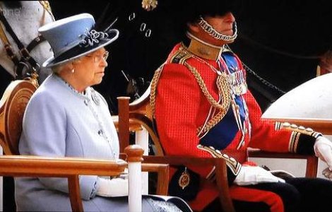 Australia: Proteste in timpul vizitei Reginei Elisabeta a II-a