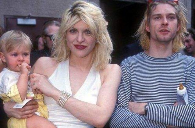 Fiica lui Kurt Cobain se casatoreste cu sosia tatalui ei