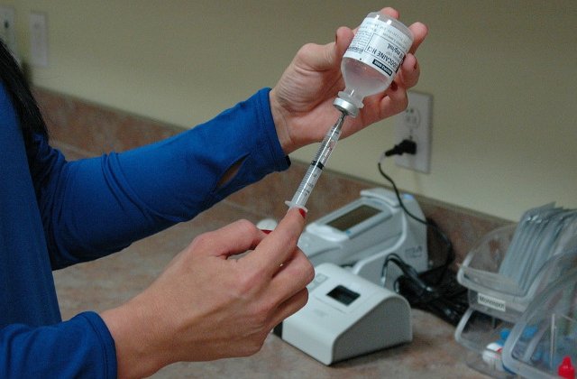 Ministerul Sanatatii: Vaccinurile utilizate in Romania sunt sigure si eficace