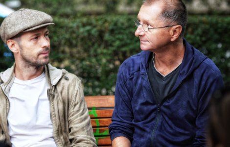 Horatiu Malaele aduce pe ecrane povestea lui Luca, un tanar expat in lupta cu destinul