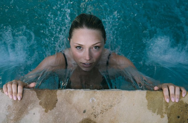 A fost denumit "exercitiul perfect". 10 beneficii ale inotului