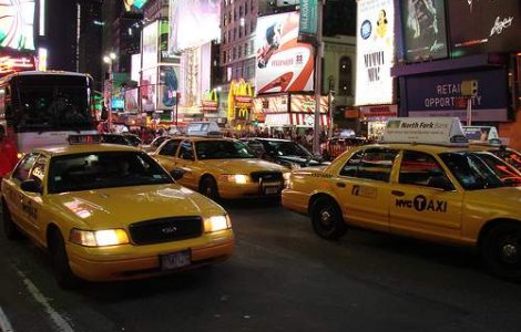 Taximetristii independenti ies in strada