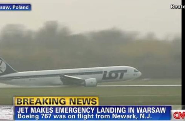 [VIDEO] Aterizare fortata a unui Boeing 767 la Varsovia