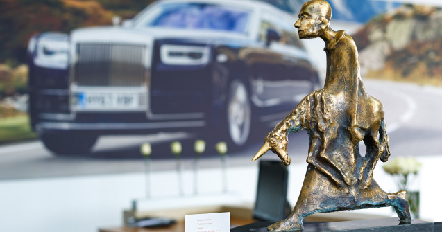 Rolls-Royce Romania sprijina artistii autohtoni