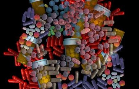 Doi braileni retinuti pentru trafic de droguri in valoare de 60.000 euro