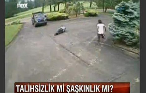  Video  Cel mai stupid accident din istorie?