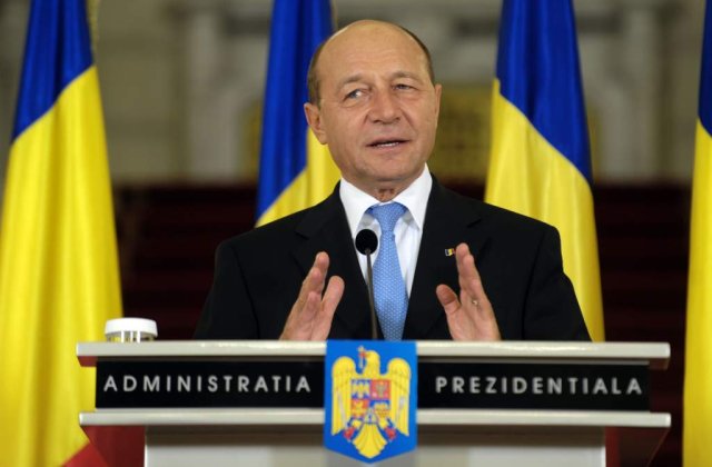 Ce i-au urat politicienii lui Basescu de ziua lui?