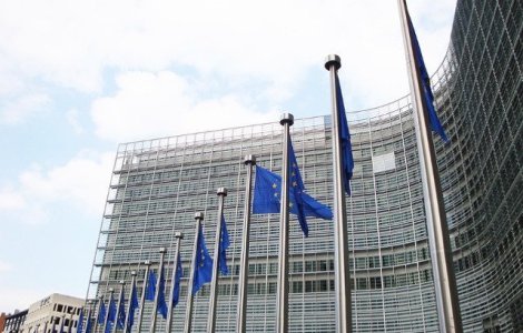 Parlamentul European va adopta o rezolutie privind situatia din Romania
