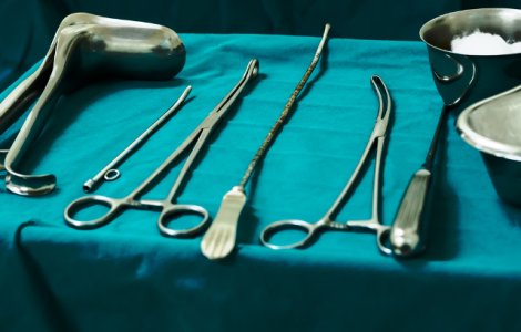 Botosani: Medicii de la Maternitate refuza sa mai faca avorturi, din motive religioase