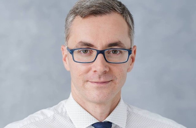 USR a contestat la CCR modificarea regulamentului din Camera Deputatilor