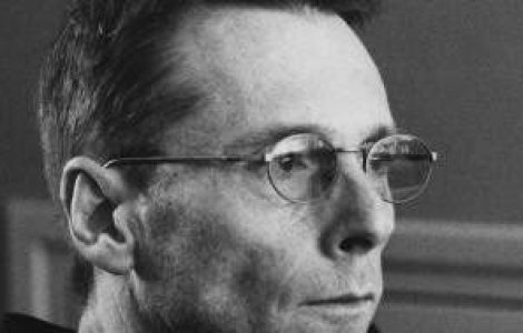 Gigi Caciuleanu: 'Gandesc, deci dansez. Sau, mai exact: dansez, deci gandesc'