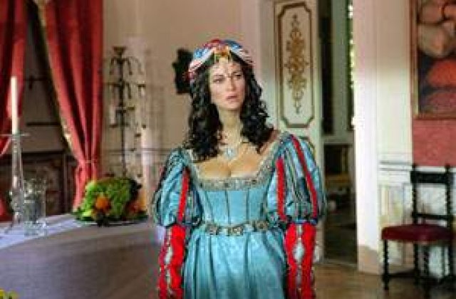 Imperia, cea mai frumoasa curtezana a Evului Mediu vine la Romantica 