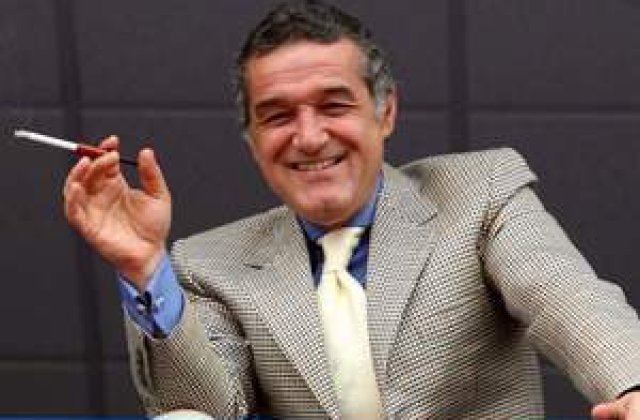 Gigi Becali vinde casele promise romilor din Grivita