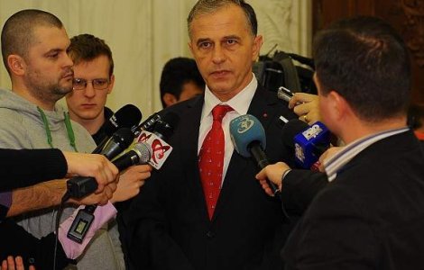 Geoana: E o mizerie! Sa ma bata Dumnezeu daca inteleg ce se intampla