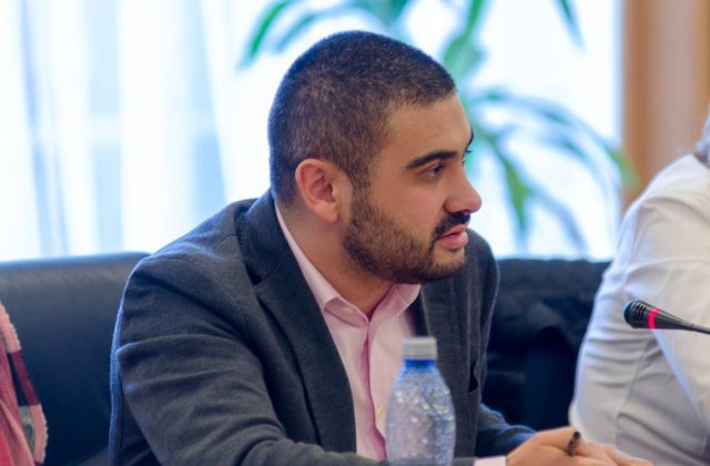 Florin Manole (PSD): Ministrul Teodorovici greseste in legatura cu pachetele de servicii de sanatate diferentiate