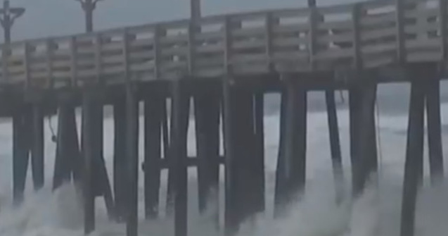 Furtuna Florence, care a facut deja 13 victime, ar putea provoca in continuare inundatii in estul SUA