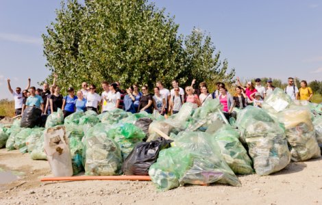 Peste 338.000 de voluntari au participat la Ziua de Curatenie Nationala de pe 15 septembrie