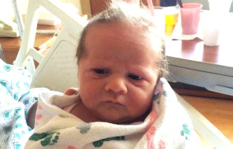  Top  10+ imagini amuzante cu bebelusi care s-au nascut "batrani"