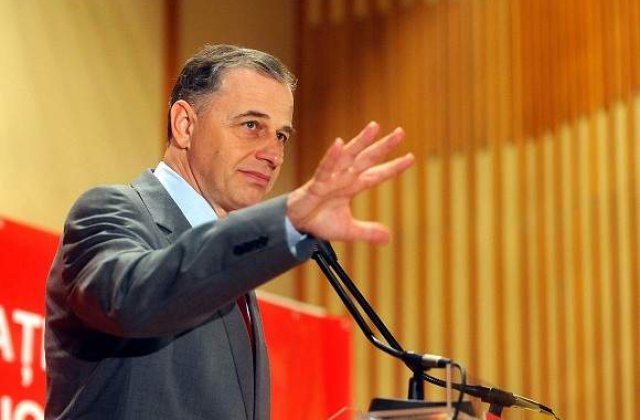 Soc pe scena politica: Geoana ramane in Senat