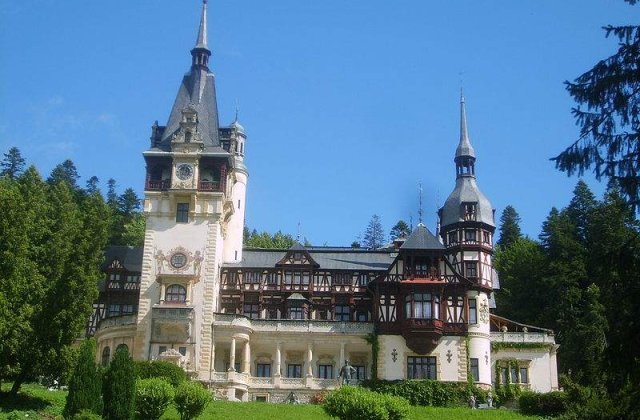 Reprezentantii Muzeului Peles: Nu se vor organiza nunti la palat