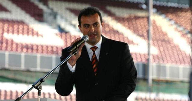 Scandal la Cluj-Napoca: Primarul Sorin Apostu a fost retinut pentru luare de mita