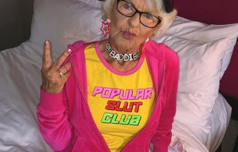  Top  Tinerete fara batranete. 10 bunici care refuza sa isi arate varsta