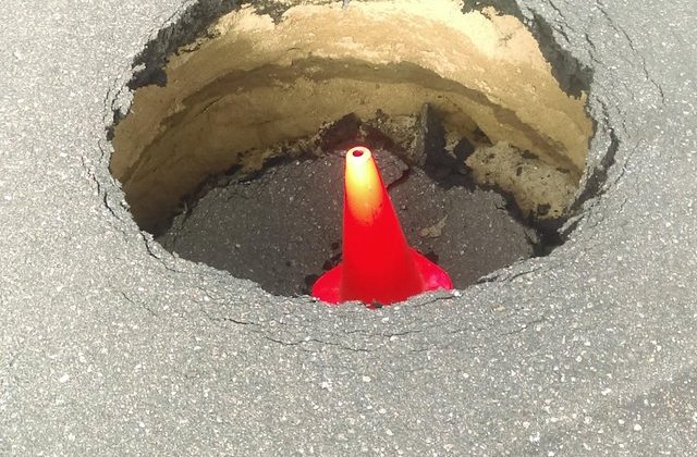 15+ imagini absurde ce nu pot fi explicate