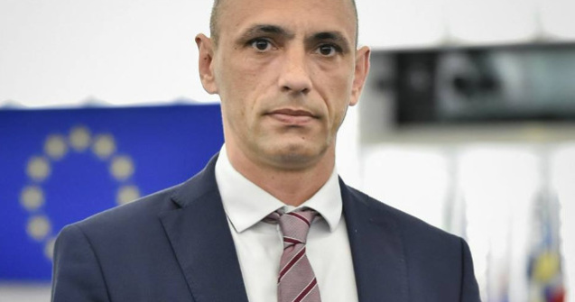 Europarlamentarul Razvan Popa: Tentativa de fortare a demisiei presedintelui ales al PSD este nociva pentru partid