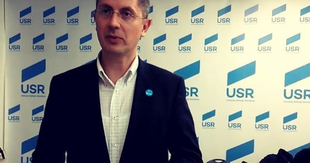 USR cere demisia primarului din Arad pentru ca nu a atestat cele aproape 21.000 de semnaturi pentru "Fara penali"