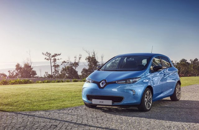 Vanzarile de masini electrice si hibride au crescut cu 73% in primele 8 luni: peste 2.600 de romani au cumparat o masina ecologica