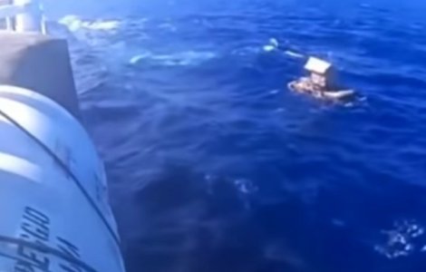 Un adolescent a supravietuit 49 de zile in largul oceanului / VIDEO