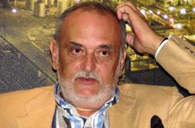 Patriciu primeste daune de la SRI